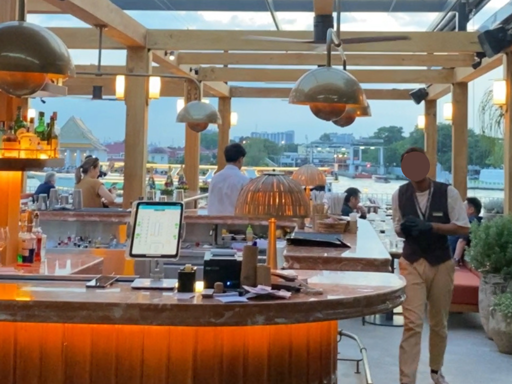 ติดตั้งเครื่องเสียง ร้านอาหาร ผับ บาร์